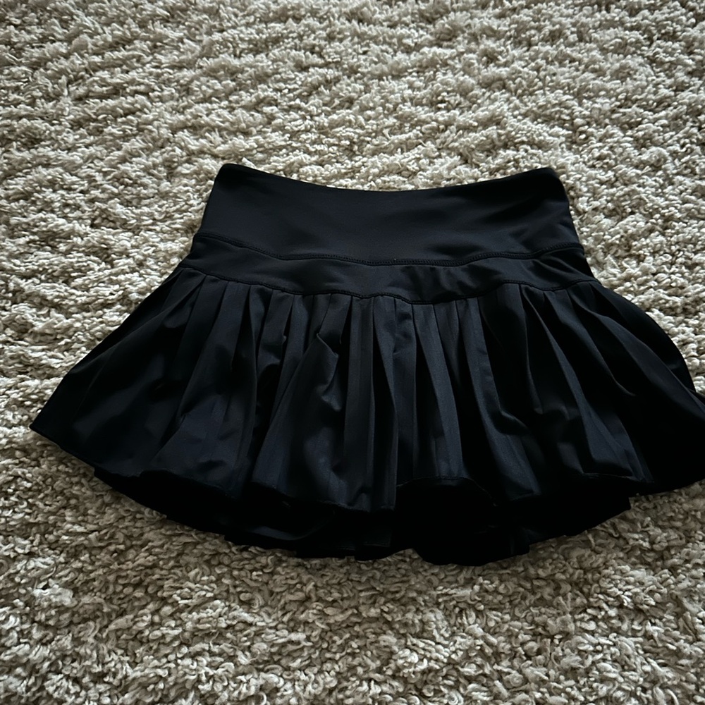 Elegant Black Pleated Skirt